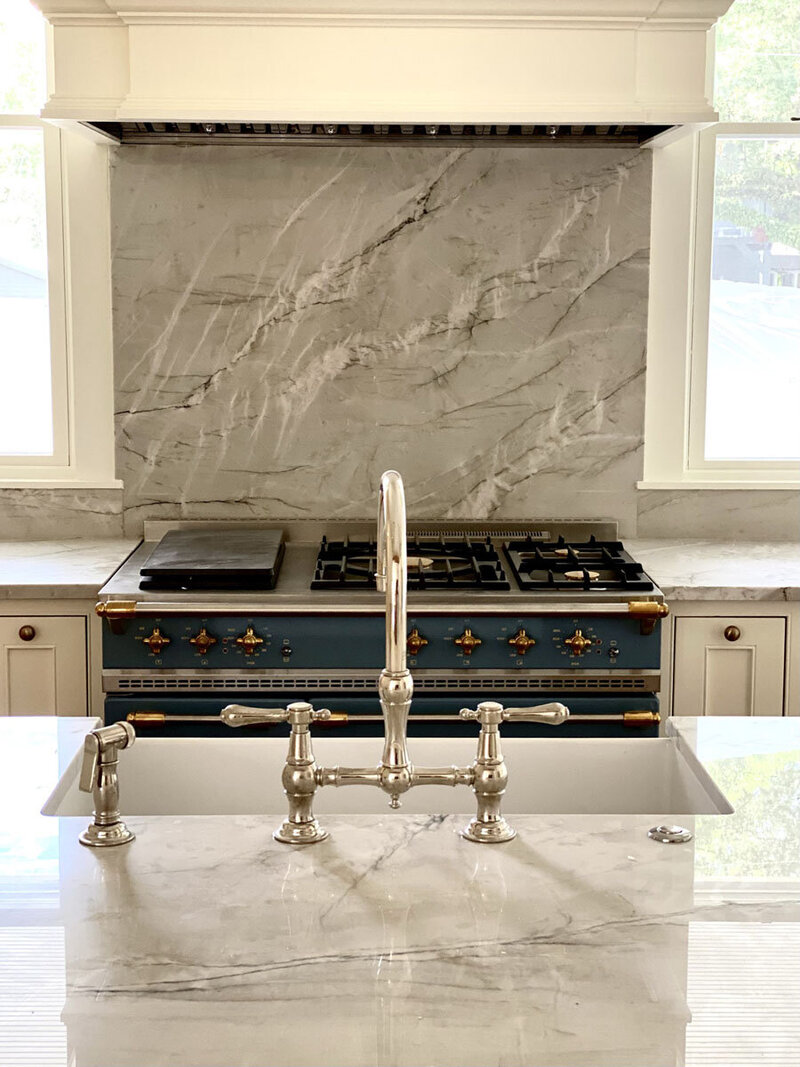 marble kitchen island and backsplash