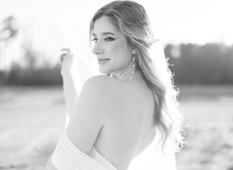 _Bride-Wedding-Dress-Earring-The-Legacy-At-Willow-Pond-2637