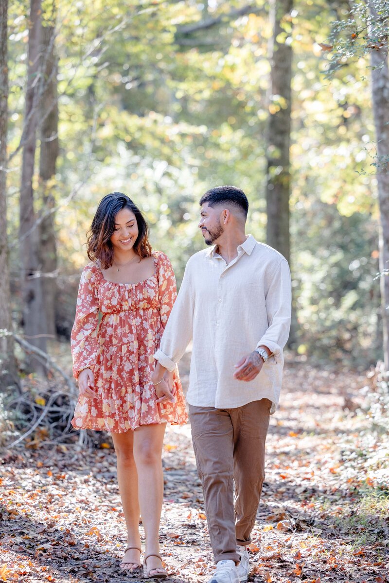 Greenville-SC-Fall-Mini-Session-Magnolia-and-Grace-Photography-Co-Fernanda2-# (1)-2