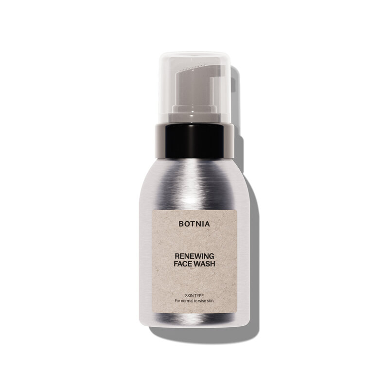 RENEWING_FACE_WASH_BOTTLE_01_SHADOW