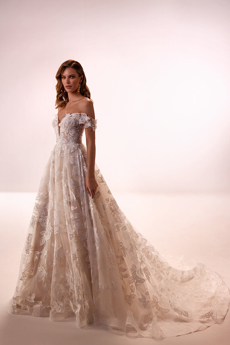 Ivy_from_DAMA_Couture_1_o (1)