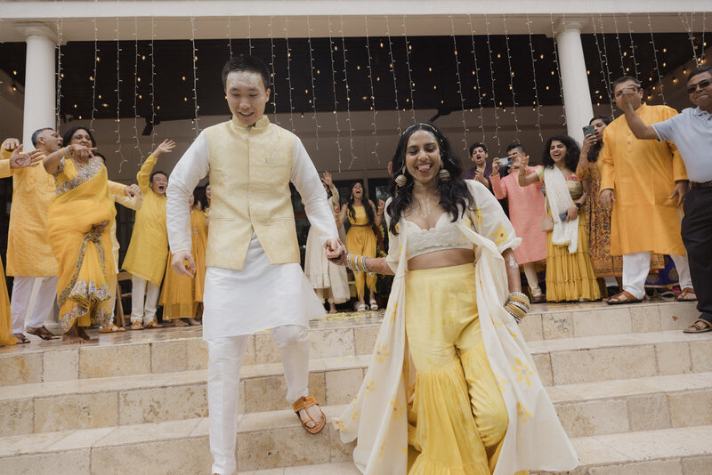 N&J_Haldi-294