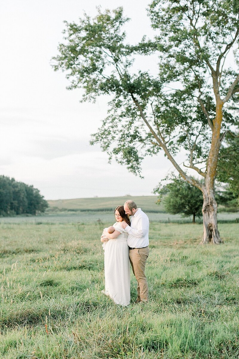 Katelyn Ng, Indianapolis Family and Newborn photographer, photographed the Cupp family in Indianapolis, Indiana .