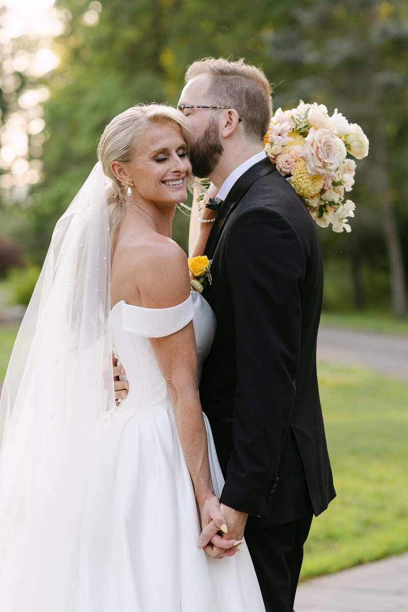 grand rapids wedding photographer