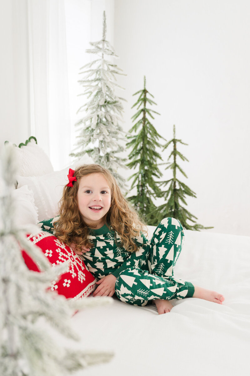 Simply Me child portrait session in williamsburg, Va