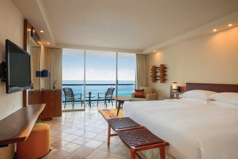Hyatt-Ziva-Puerto-Vallarta-Ocean-View-Balcony-King