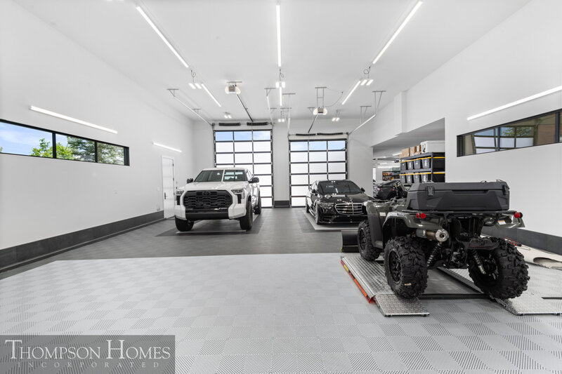 Thompson-Homes-Stillwater-Modern-Prairie-Eagle-Idaho-Custom-Home-Builder-55