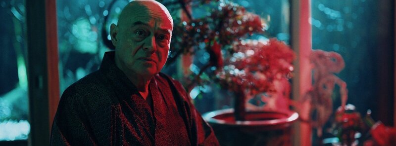 Intense, high-stakes negotiation portrayed in a critical scene from "Dangerous Truth – Das zweite Attentat.