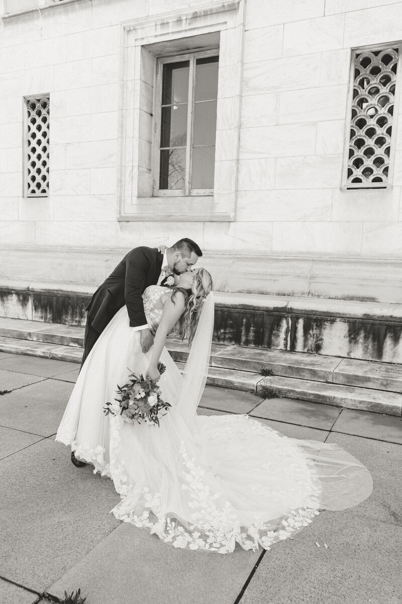 Emily & Brian - Michigan Wedding Photographer - Mariah Kasten Photo 2024-43