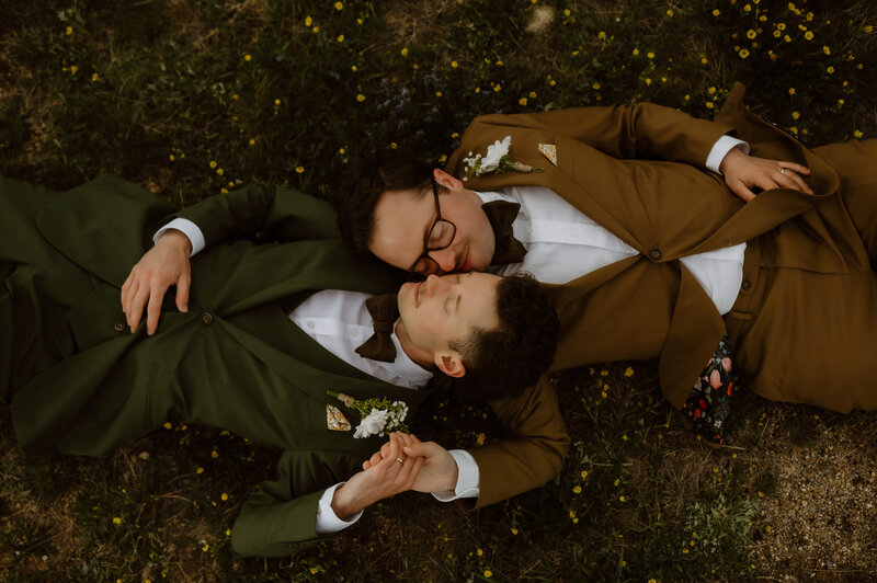 two brides getting married in an LGBTQ wedding in Colorado