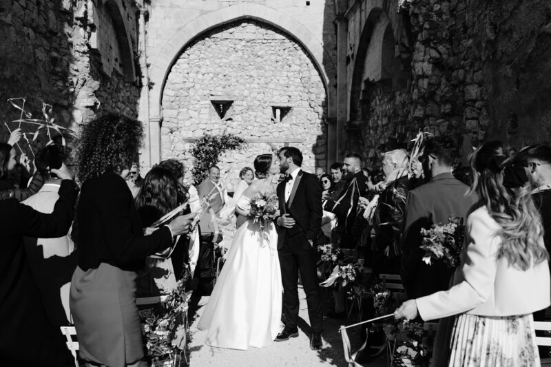 French wedding photographer Domaine de Sarson Grignan-051
