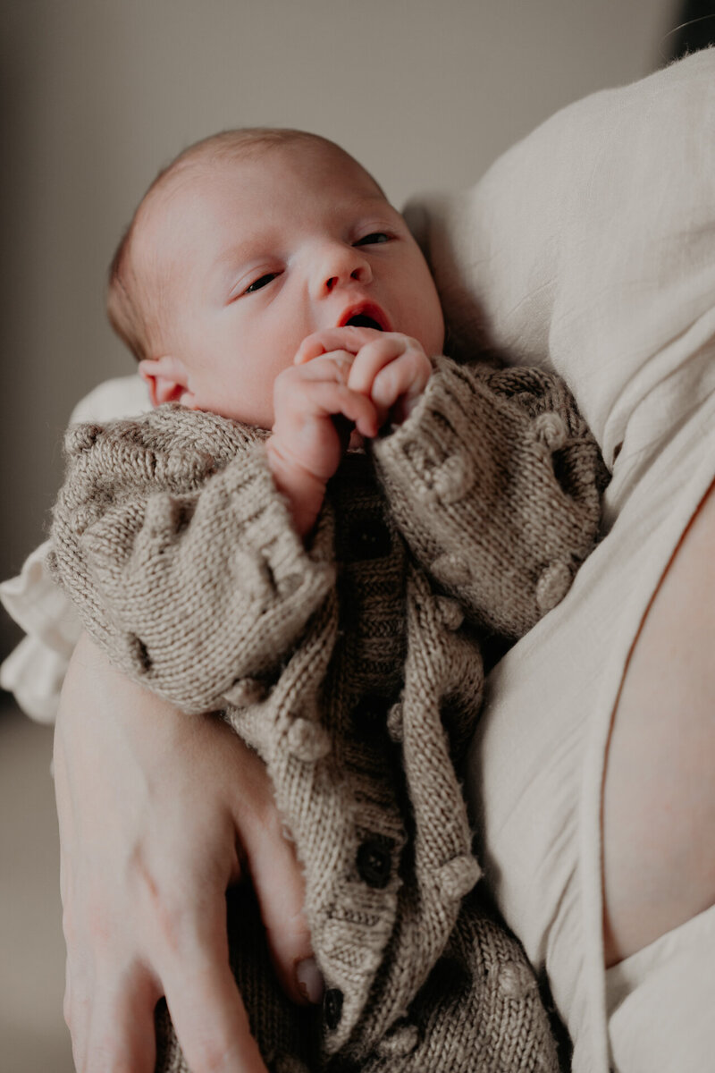 231115 Newbornshoot Laura DSC06019 27