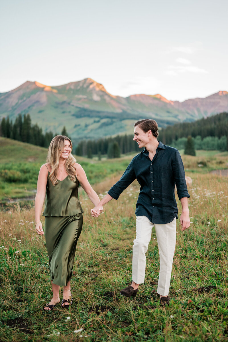 sunrise-engagement-photos-crested-butte_0312