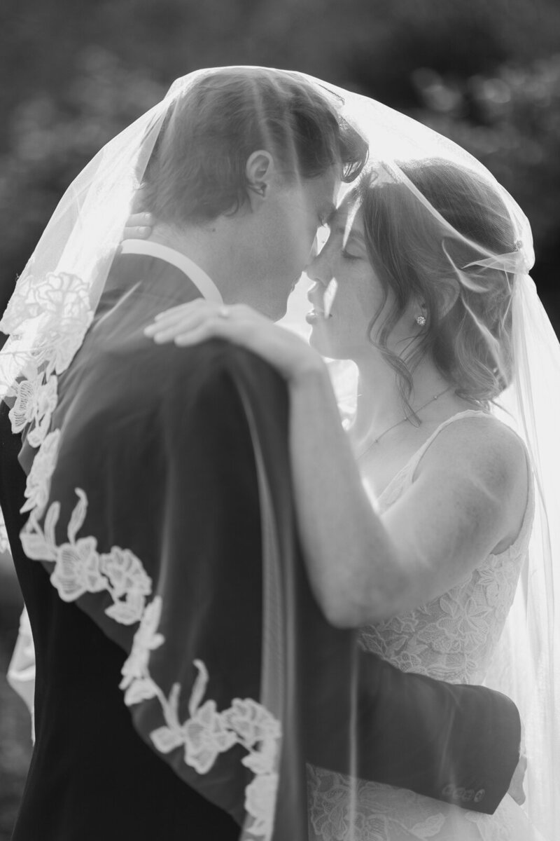 half-mile-farm-old-edwards-inn-summer-wedding-0147