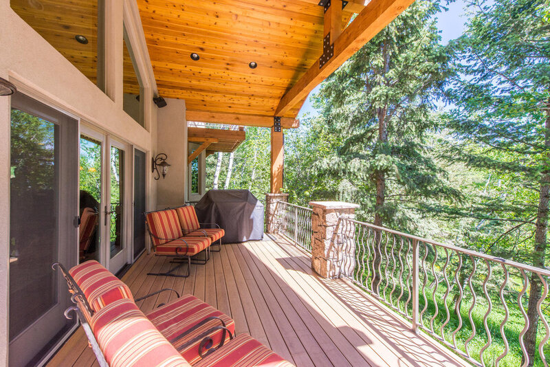 Exquisite Custom Mountain-large-004-47-Exterior-1498x1000-72dpi