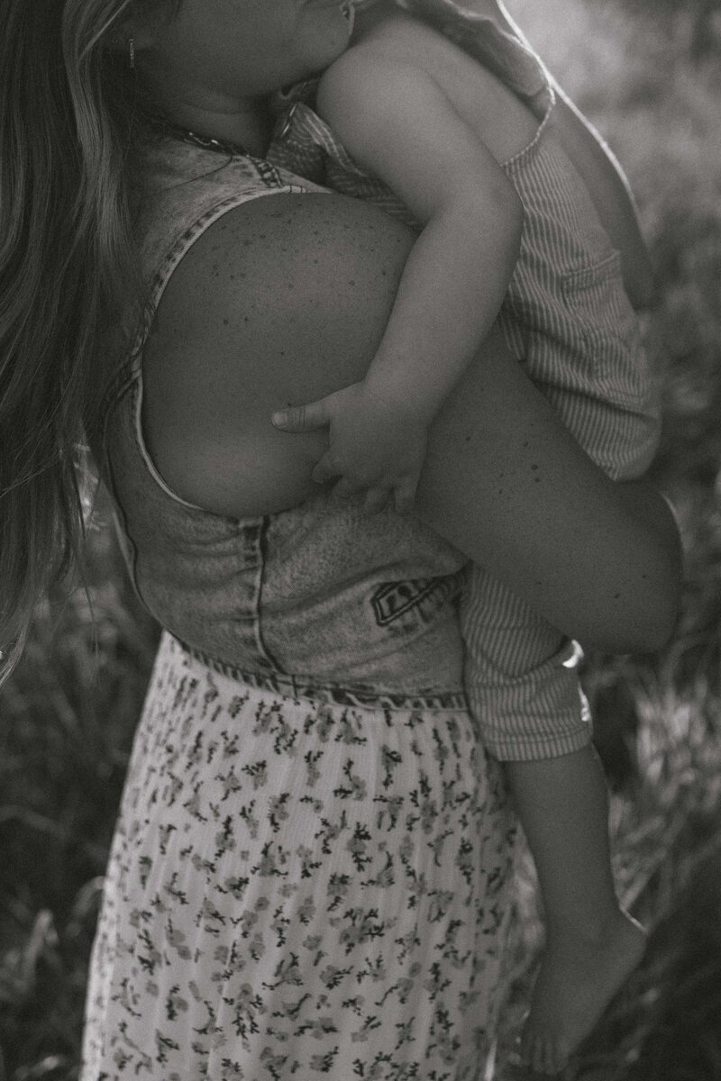 Katey Sutton Photo, Missouri based wedding and portrait photographer
