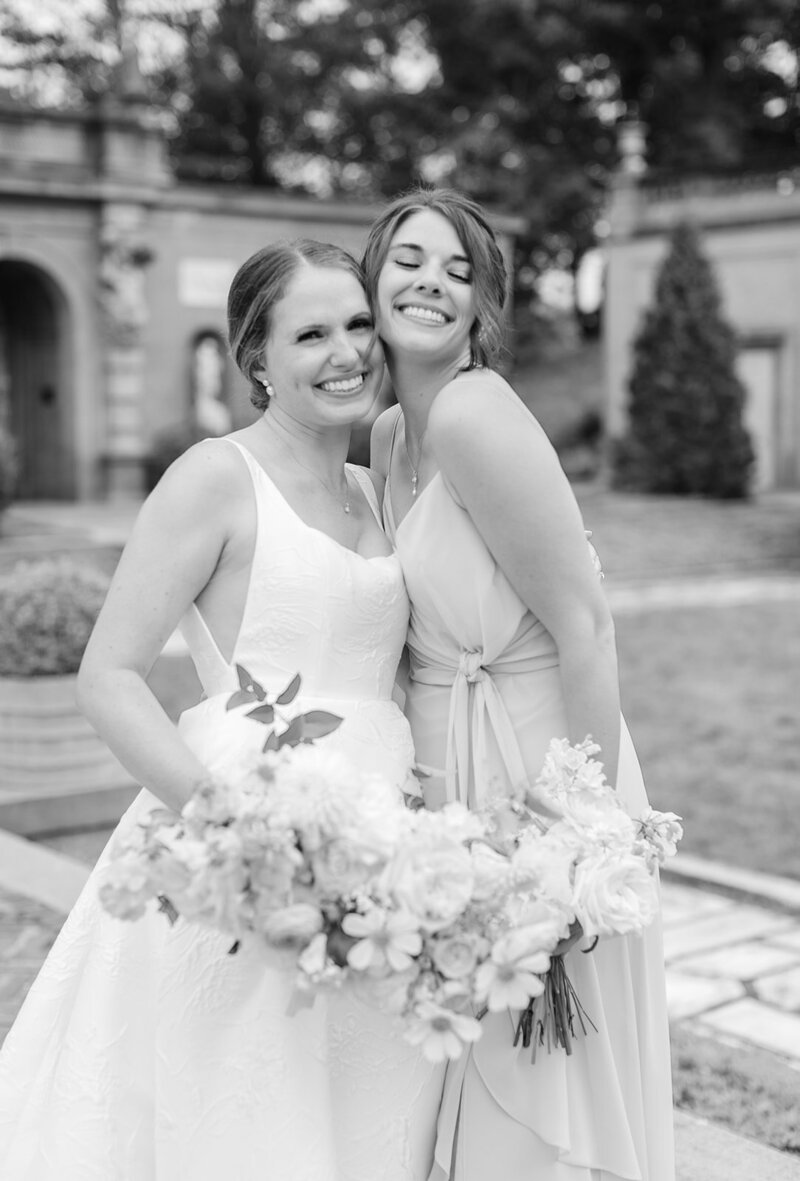 bride-bridesmaid-crane-estate