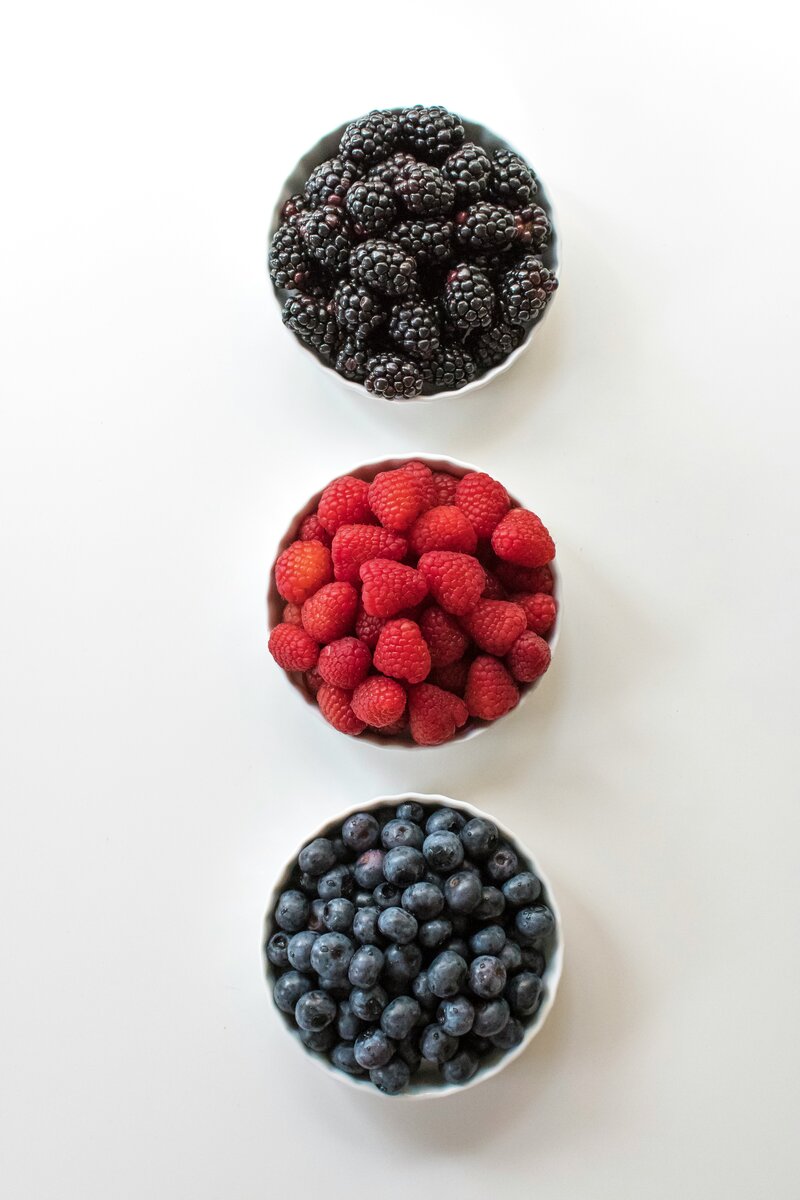 a healthy nutritious snack of blueberries, raspberries, and blackberries