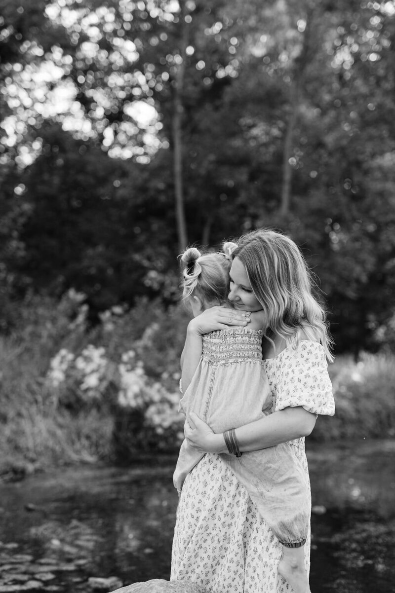 Summer-Fun-Edina-Minnetonka-Minneapolis-Minnesota-FamilyPhotograpgher-9