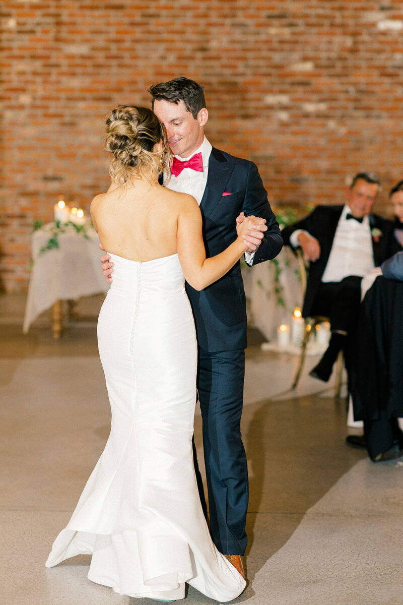 Barn-At-Sunset-Ranch-Buena-Vista-Wedding-Photographer-105