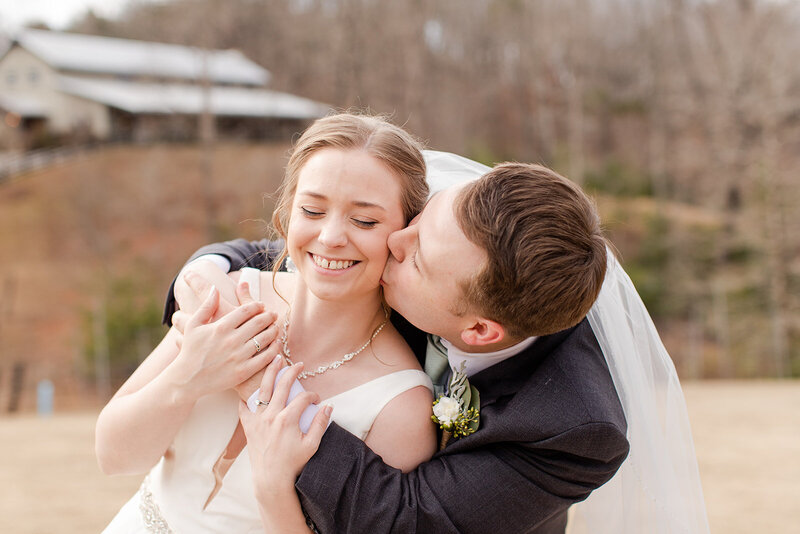 Blue Mountain Vineyards Wedding Dahlonega GA_Katelyn Shelley Photography-1 (79)