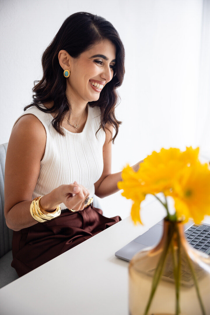 Family Photographer Alyx Jones SF1