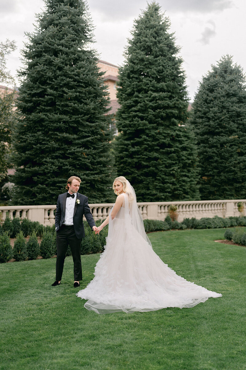 329-CM-Wedding-First Look and Portraits