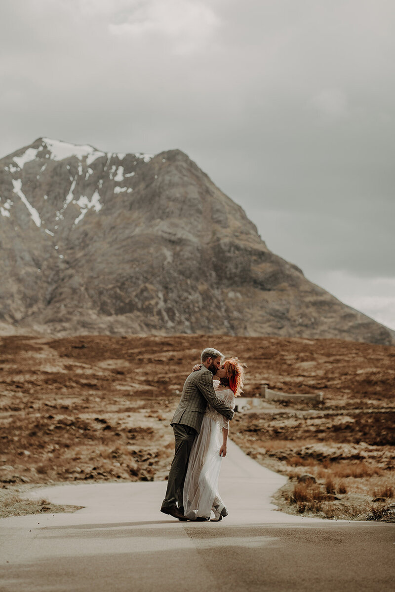 Danielle-Leslie-Photography-2021-alternative-scotland-wedding-photographer-0428