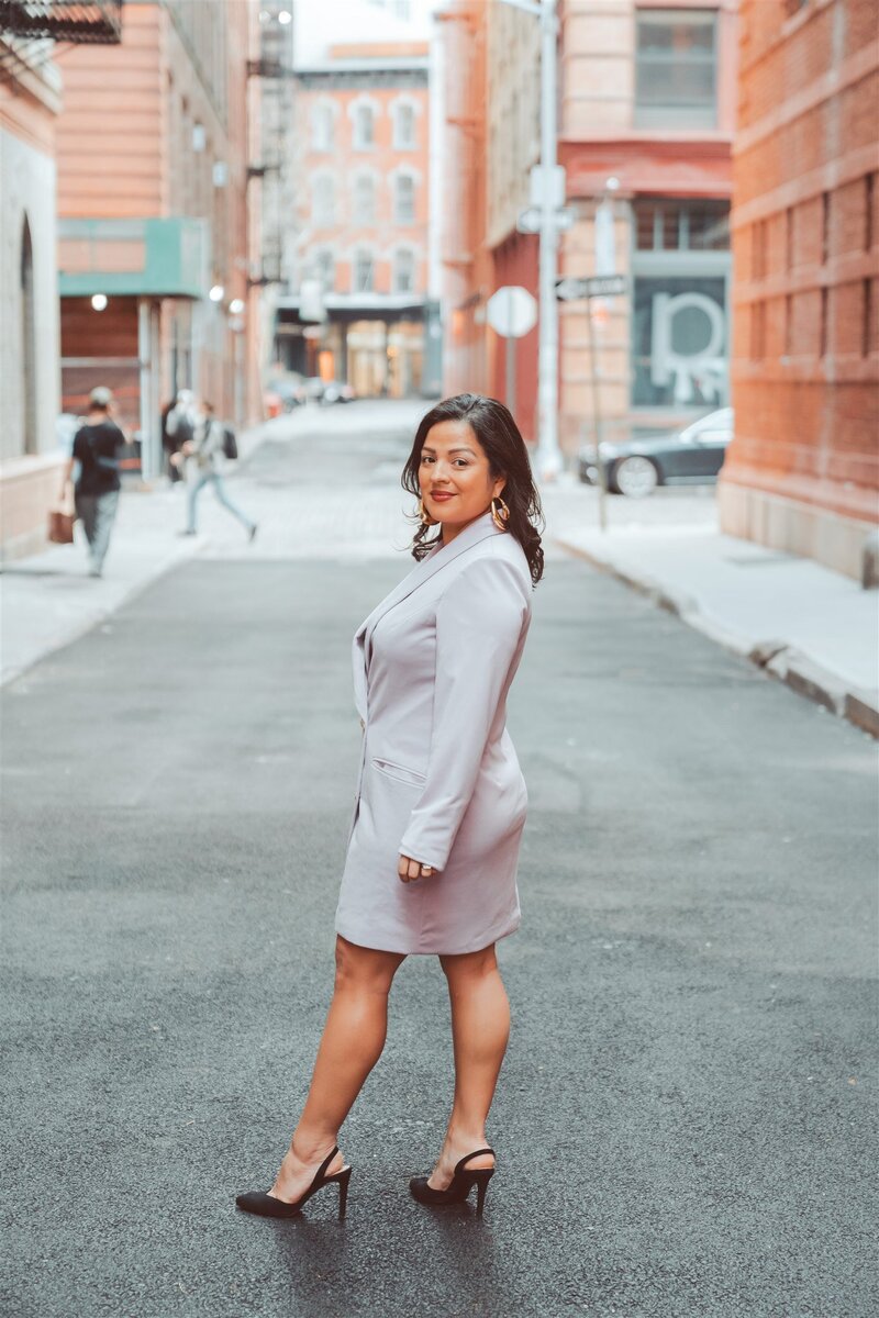 portrait of success coach cindy