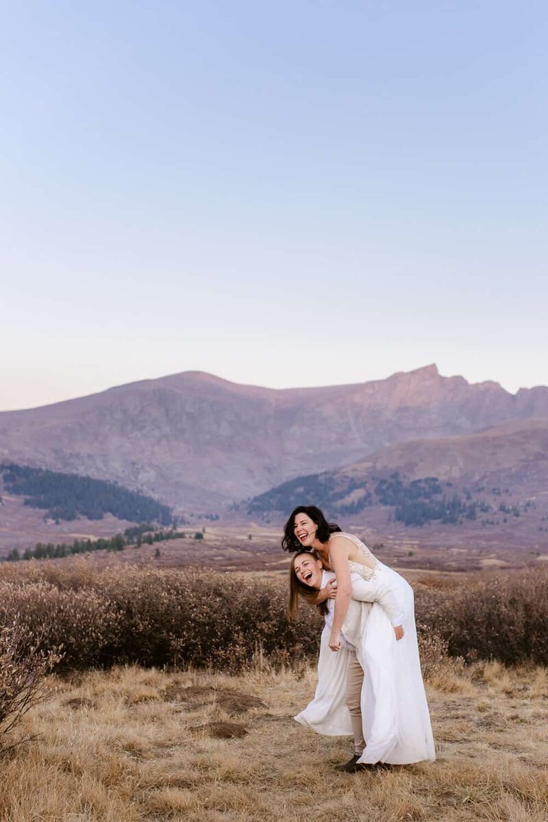 Josie_V_Photography_Lesbian_Elopement_Colorado6