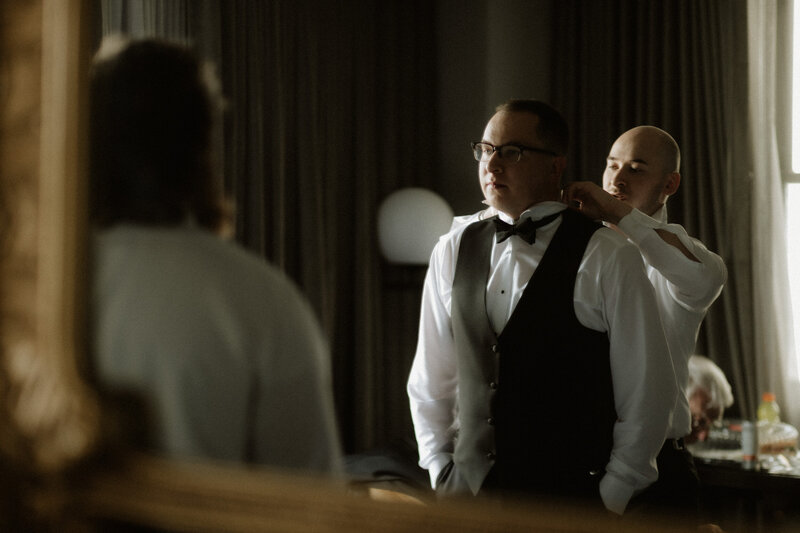 Franklin park conservatory hotel leveque columbus ohio wedding ceremony photographer videographer film documentary midwest -11