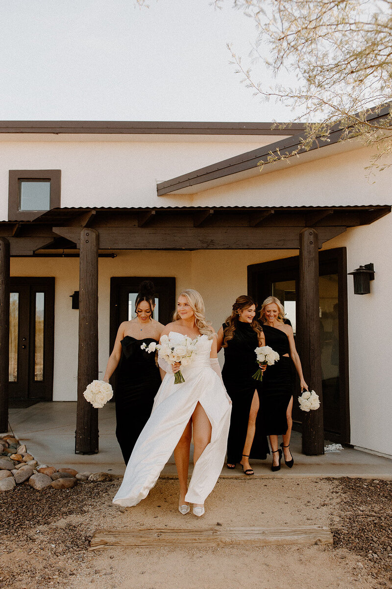kelsey-kohl-wedding-preview-taylorraephotofilm-61