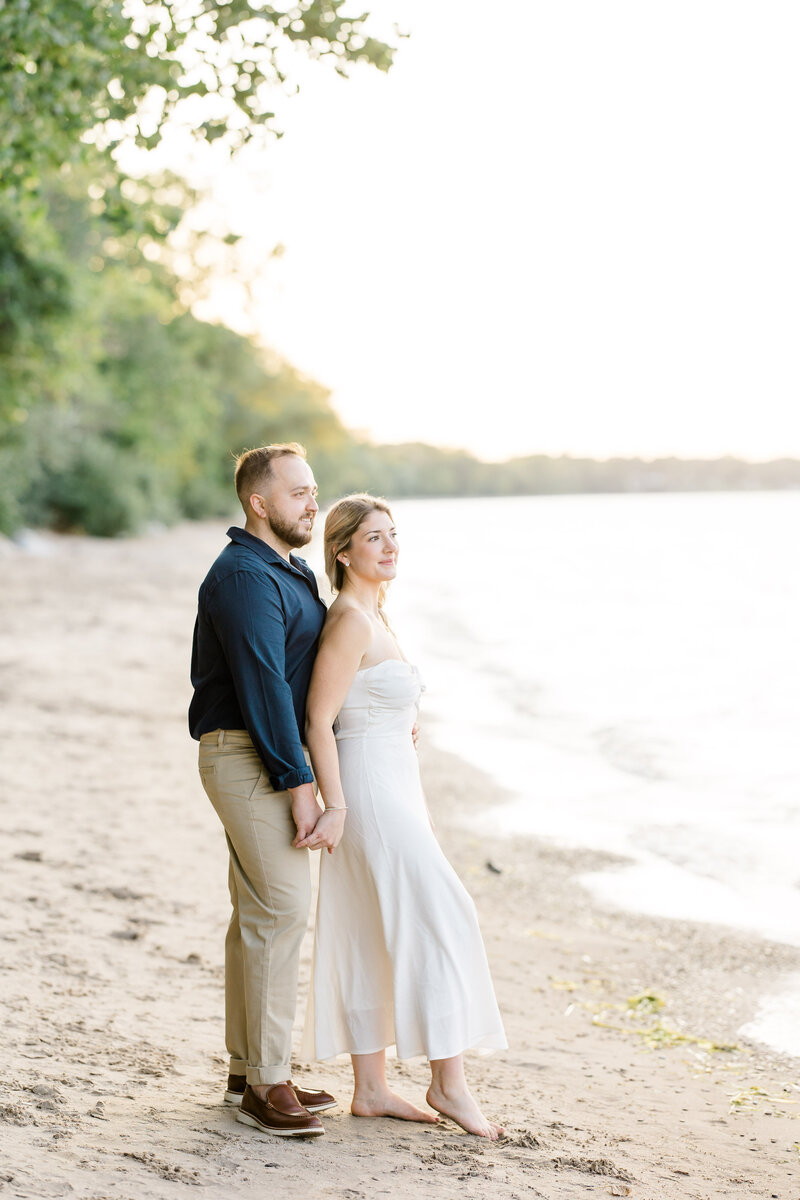 kelsee-risler-photographer-new-york-eli-alyssa-beach-engagement13