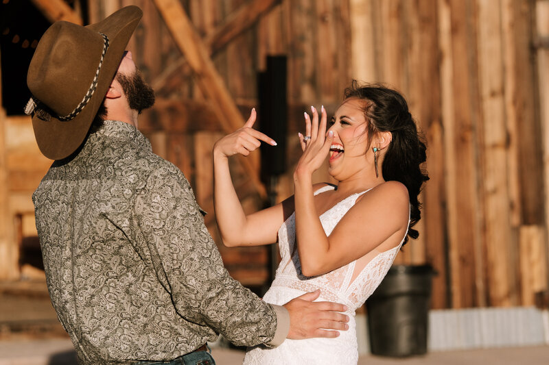 parkhomeranchwesternelegantwedding-36