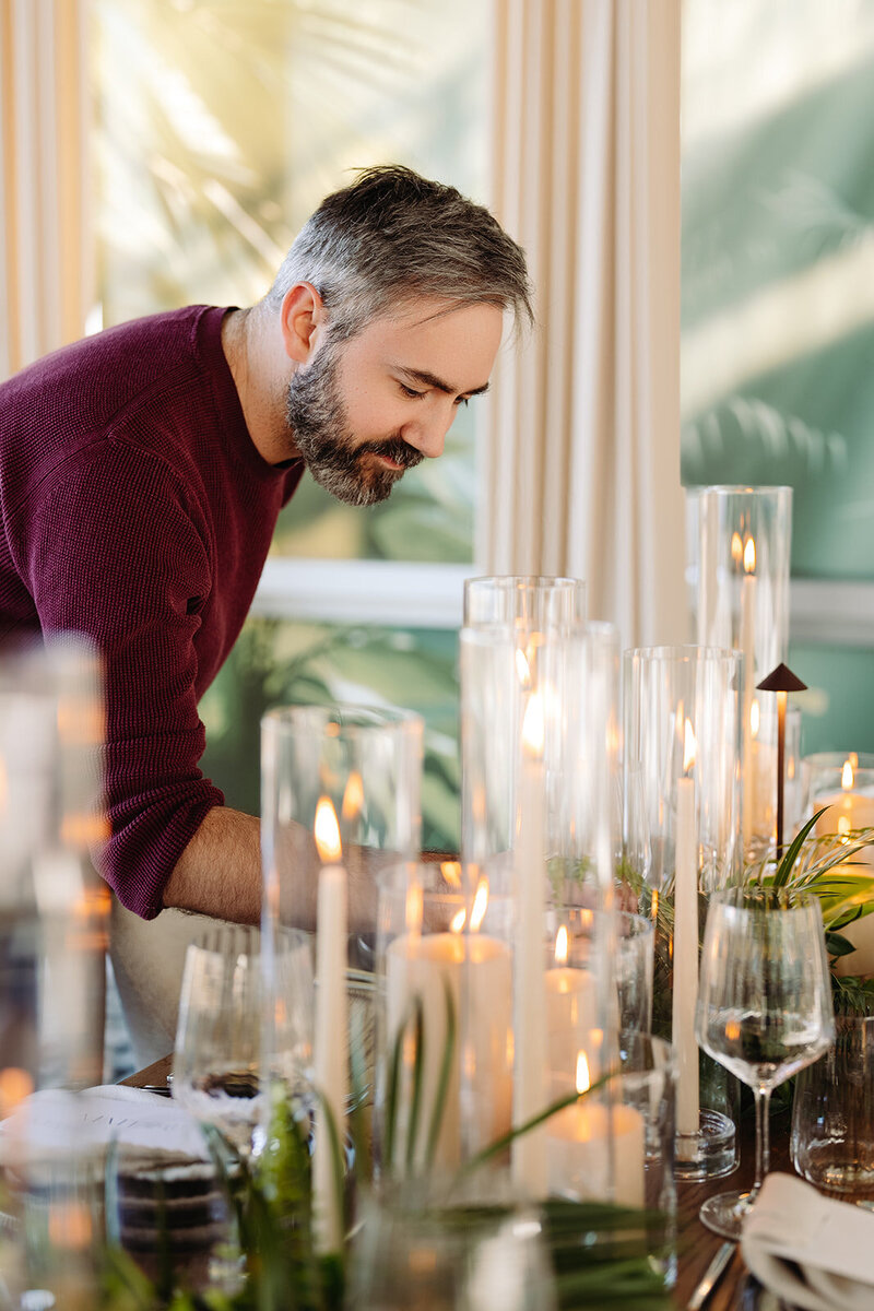 Are you starting your own wedding planning business or stepping into entrepreneurship? Join Emmanuelle Poirier's one-on-one mentorship program to kickstart your journey with personalized guidance and support.