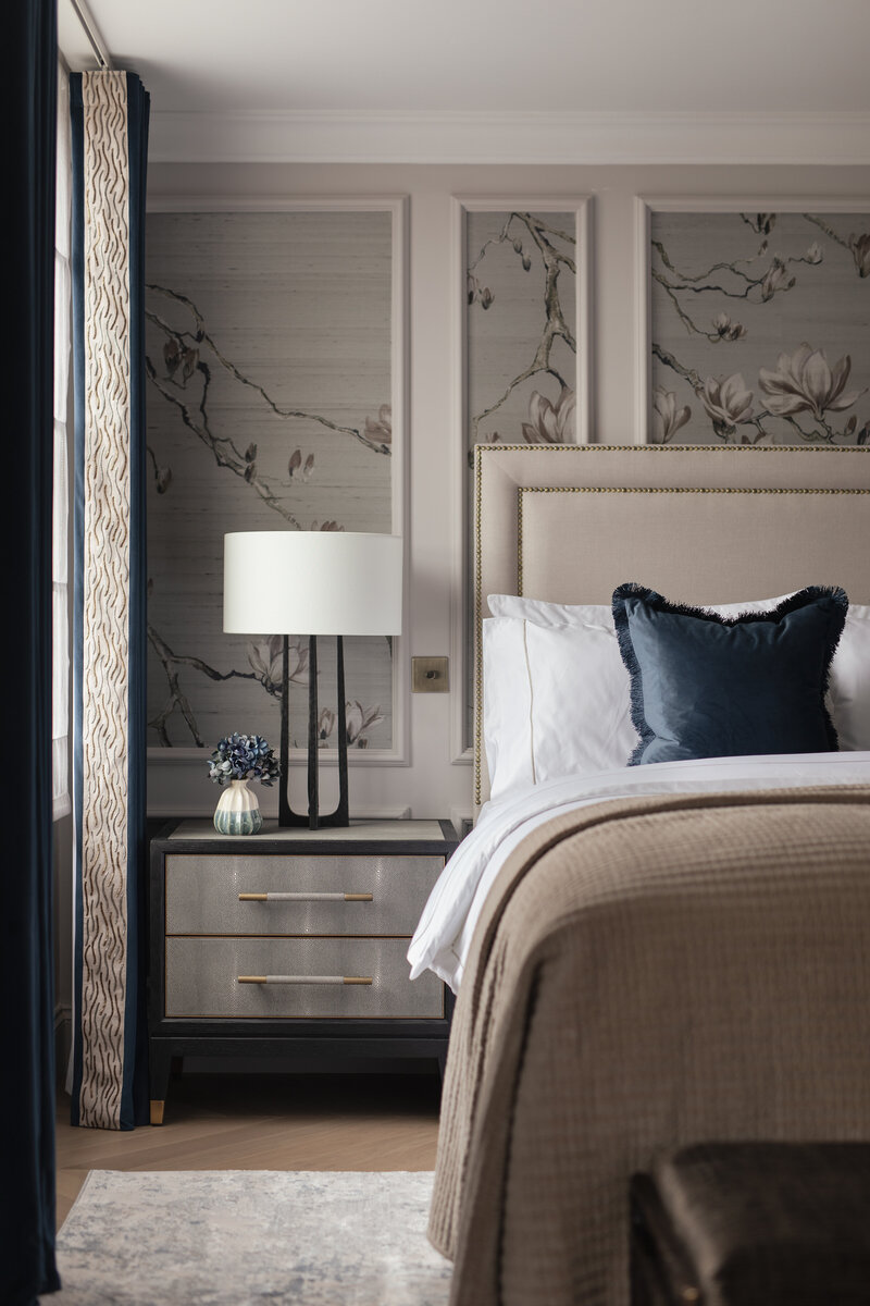 Luxury bedroom Chelsea