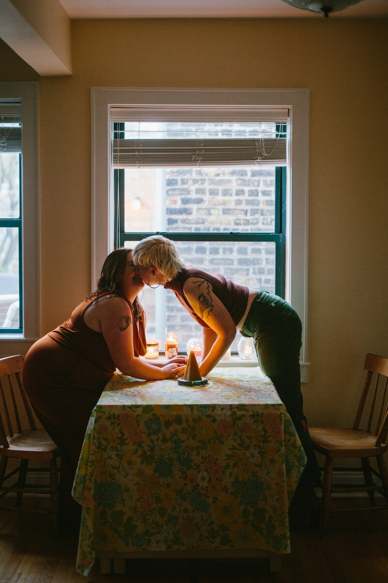 Chicago-Queer-Engagement-Session-Cats-Photographer-Ez-Powers-44