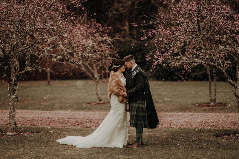 Alternative_Scotland_Wedding_Photographer_Danielle_Leslie_Photography_Glen_Tanar_Estate-60