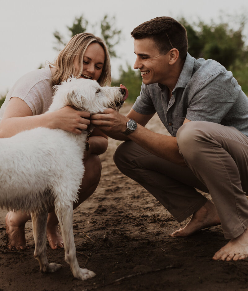Saskatoon_Beach_EngagementSession_KaylaCassidyPhotography-13