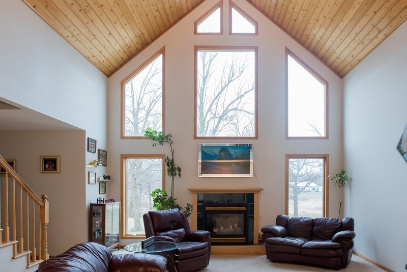 Selling homes online with better photography in the Fargo area. Photographer Kris Kandel