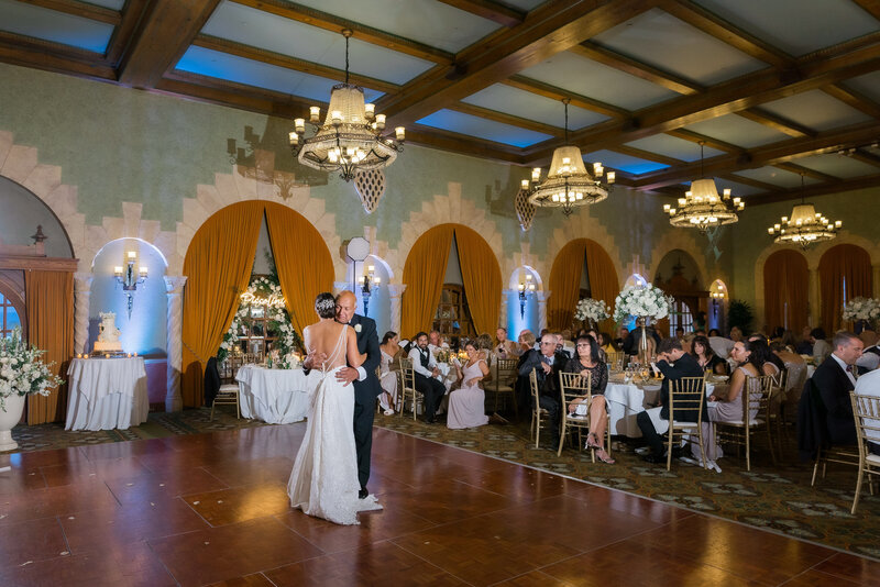 Reception-Formalities_Harrisburg-Hershey-Lancaster-Wedding-Photographer_Photography-by-Erin-Leigh_0120
