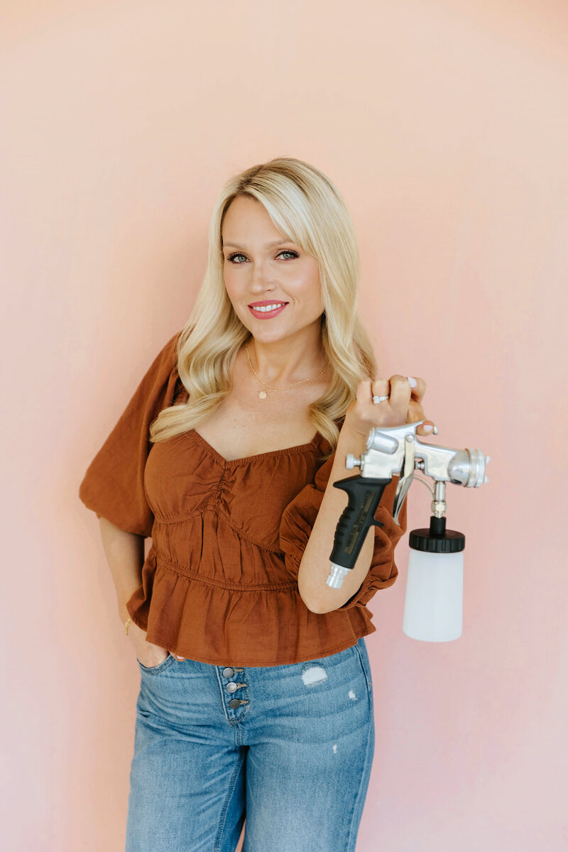 Meet Kristin, our spray tanning specialist at Tan Artistry Plano, dedicated to providing you with the perfect sun-kissed glow.