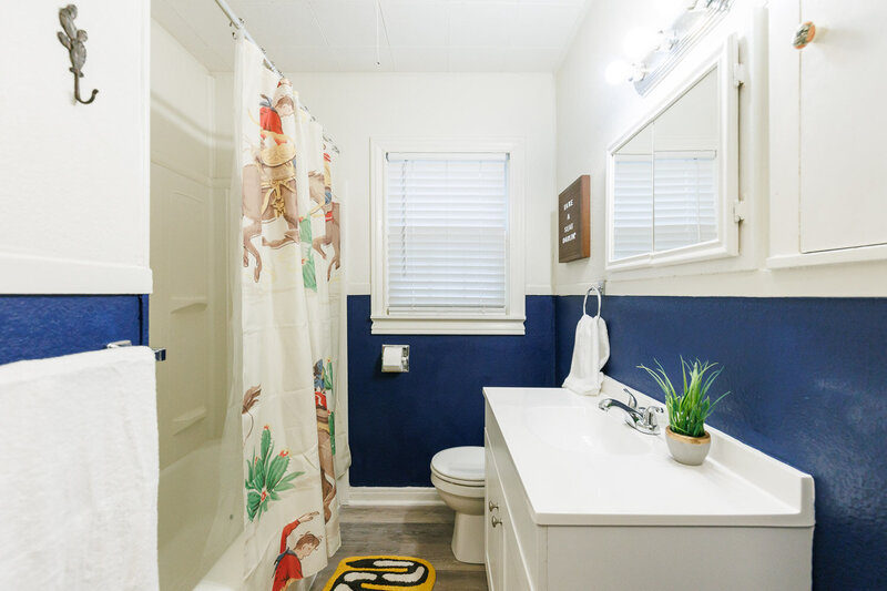 Bathroom2