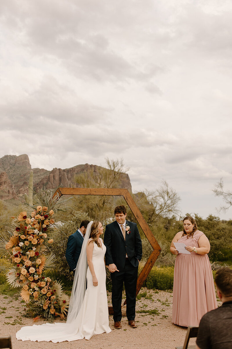 taylor-adam-wedding-preview-taylorraephotofilm-14