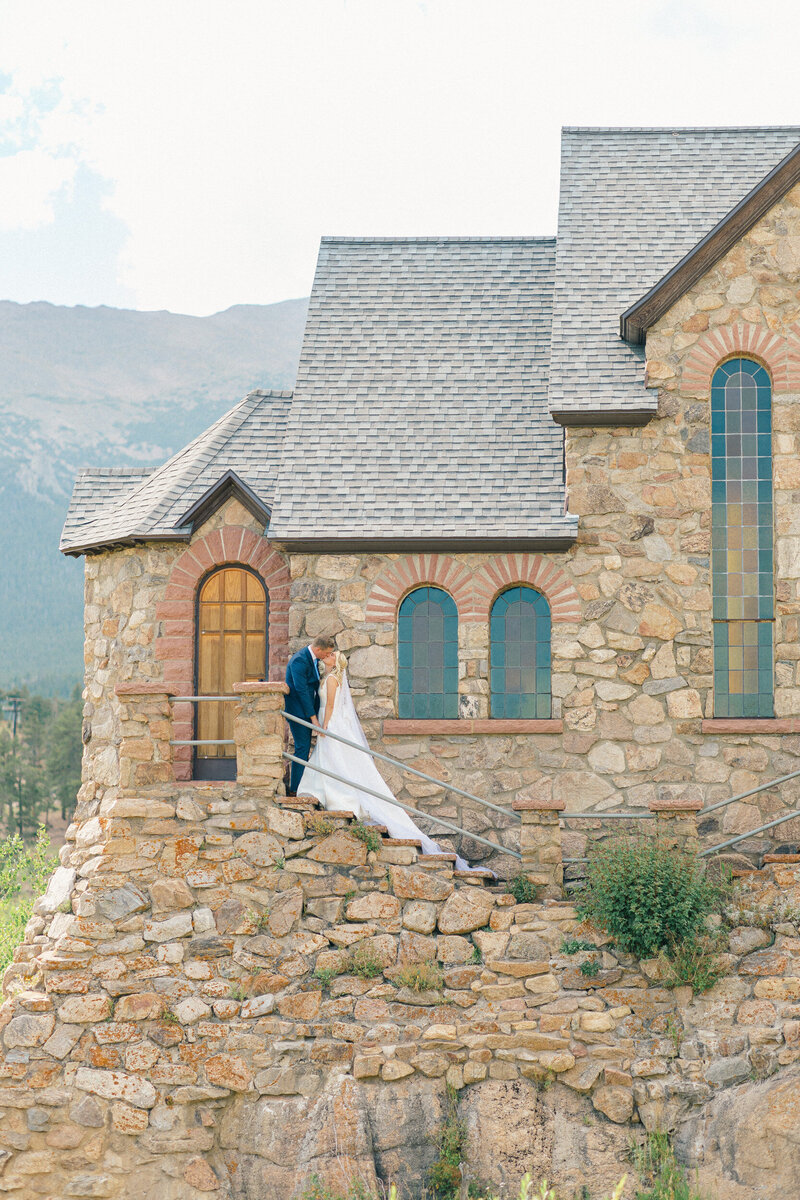Chapel-On-The-Rocks-Wedding-Photographer-24