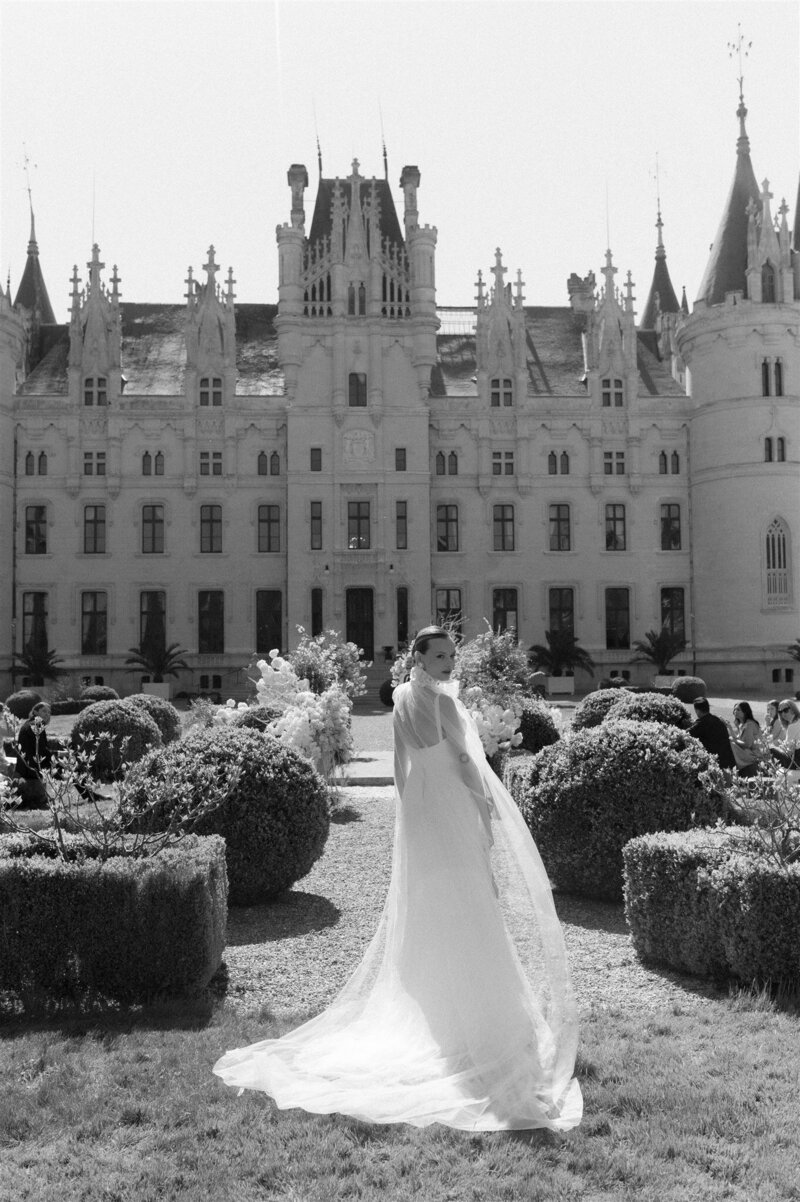 chateau-challain-france-luxury-wedding-julia-garcia-prat-wedding-photographer-174