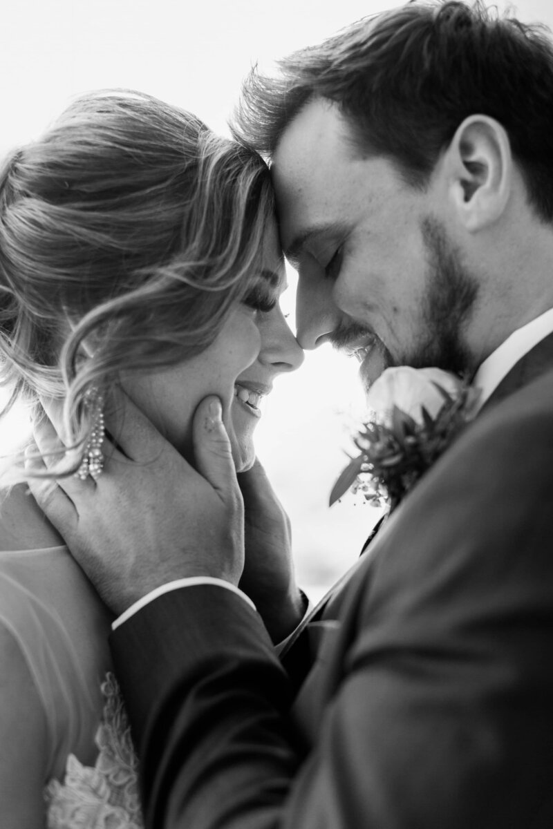 Colorado-Wedding-Photographer-Romantic-Mountain-Wildflower-Weddings-11