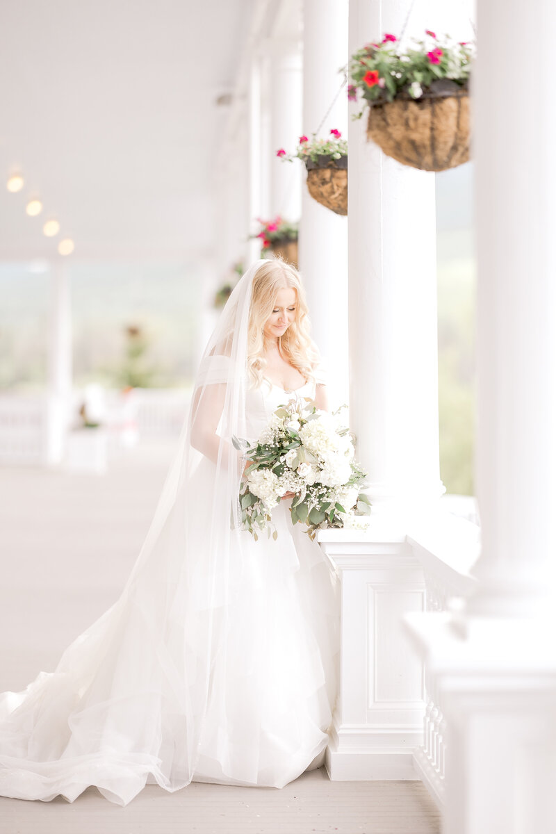 Mr. and Mrs. Kelly-49