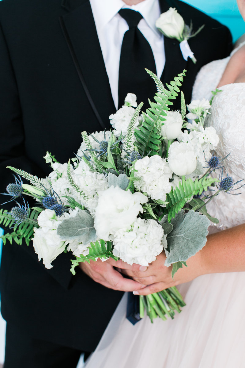 Oyster Farm and Eatery Wedding by Virginia Wedding Photographer Elizabeth Friske Photography-19