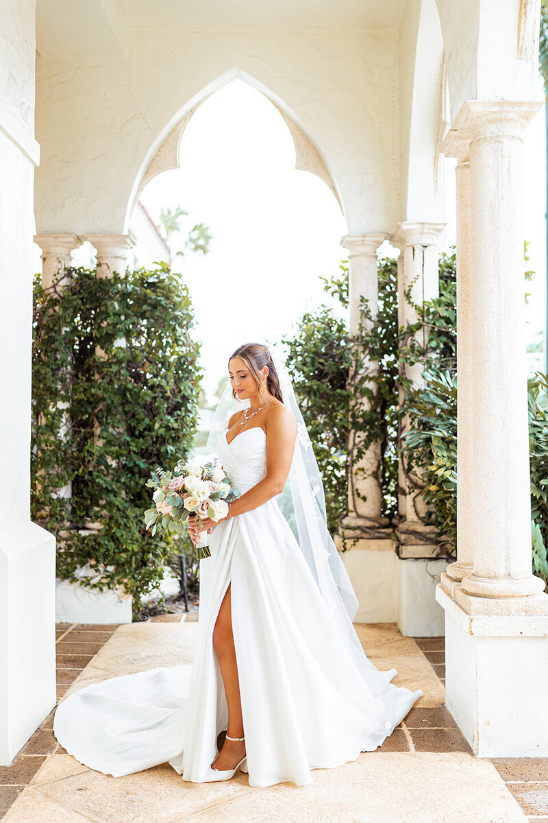bride-portraits-the-addison